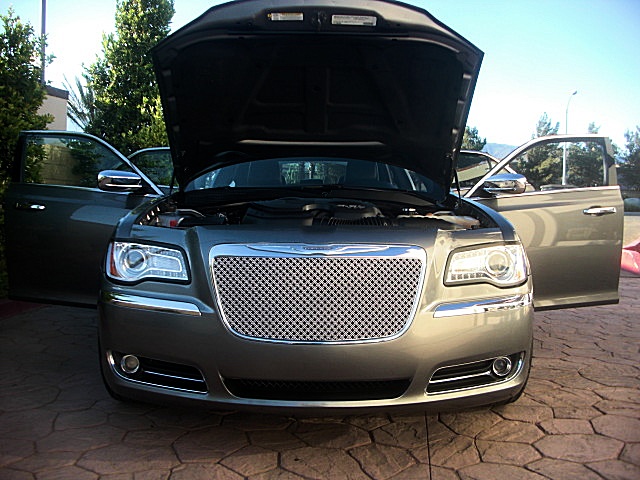 12Chrysler300LtdPDM/23a40.JPG