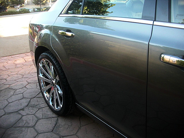 12Chrysler300LtdPDM/23a37.JPG