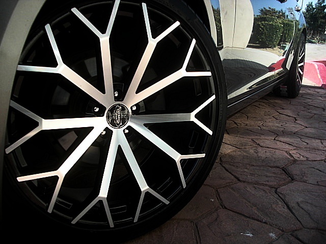 12Chrysler300LtdPDM/25aa21.JPG