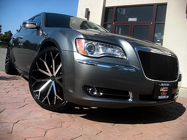 12Chrysler300LtdPDM/25aa35.JPG