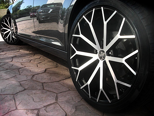 12Chrysler300LtdPDM/25aa21.JPG