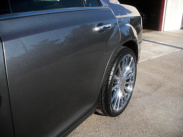 12Chrysler300LtdPDM/25c42.JPG