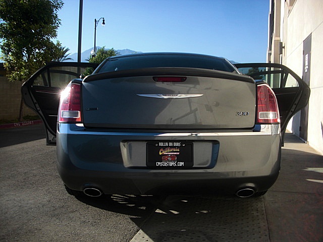 12Chrysler300LtdPDM/25c45.JPG