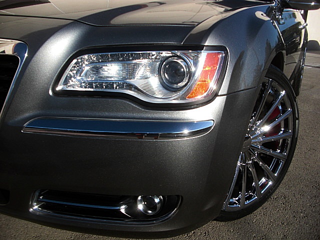12Chrysler300LtdPDM/25c42.JPG