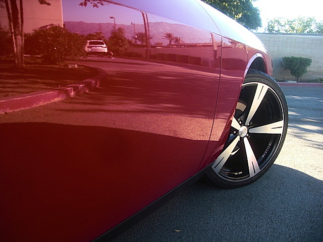 12challengerRed/25d40.JPG