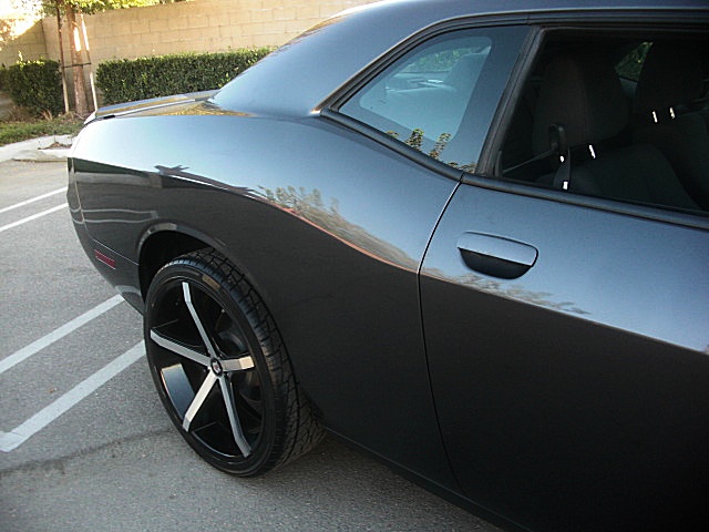 13ChallengerDkGray/25a47.JPG