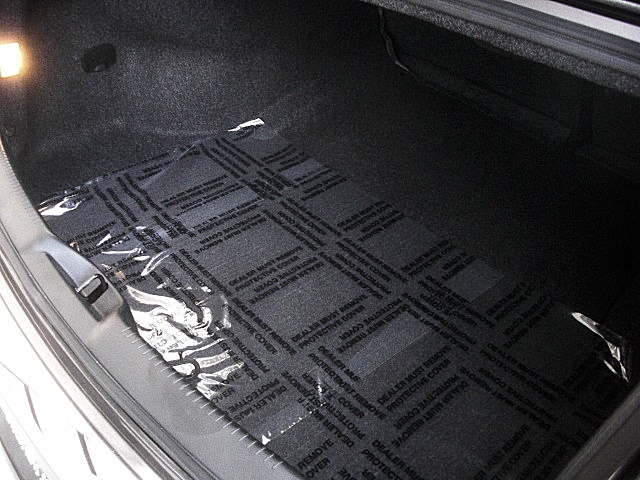 13Chry300cGray/25a24.JPG