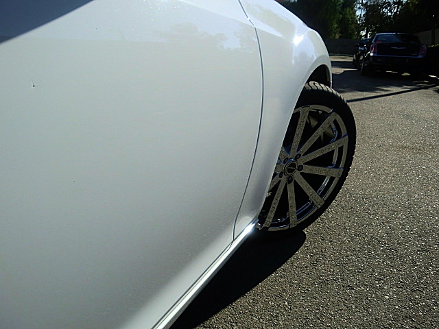 13Chry300white/26a27.JPG