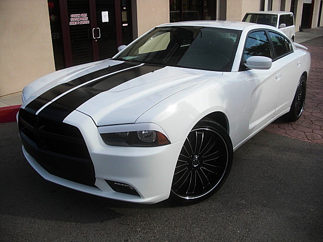 13chargerWhitSRT/26a22.JPG