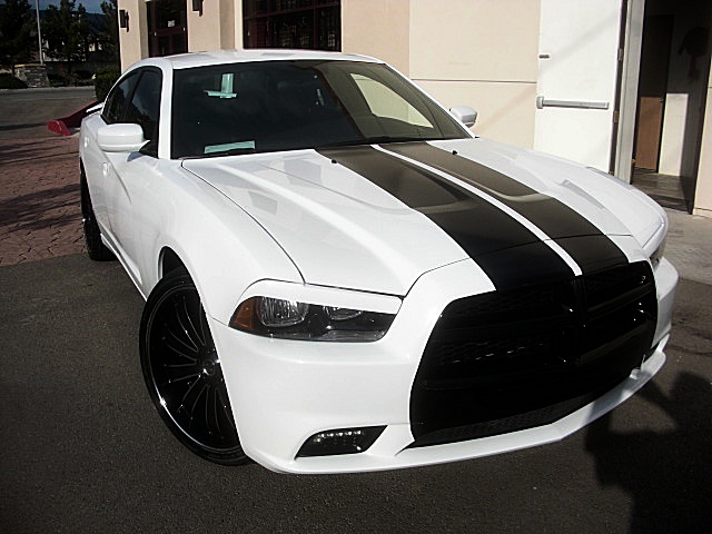 13chargerWhitSRT/26a22.JPG