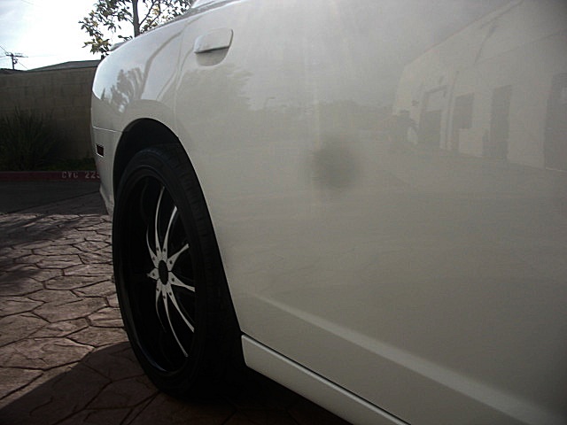 13chargerWhitSRT/26a31.JPG