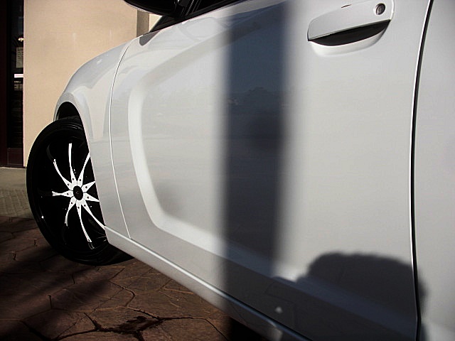 13chargerWhitSRT/26a31.JPG