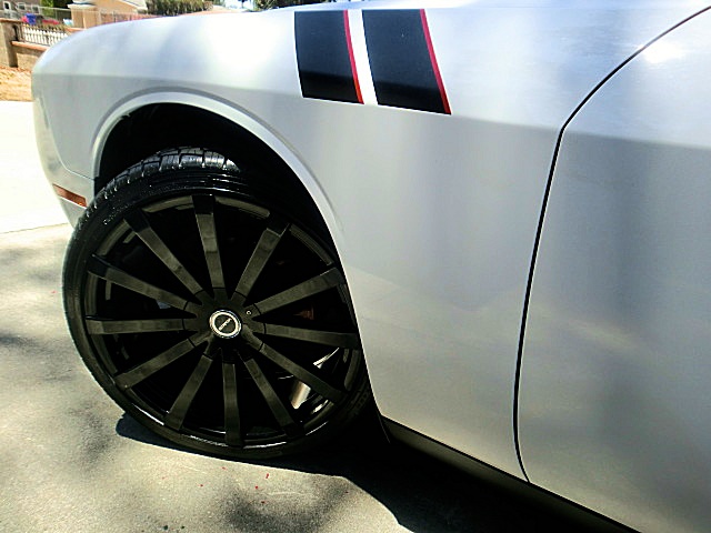 15ChallengerWhite/1a22.JPG