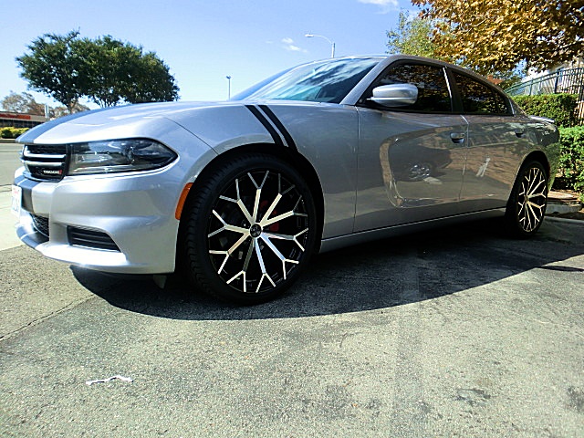 15ChargerBillet/23a24.JPG
