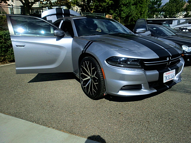 15ChargerBillet/23a24.JPG