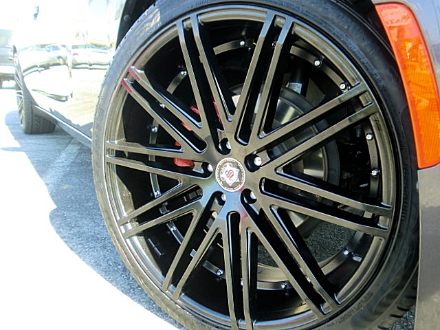 15ChargerDkGray/10a41.JPG