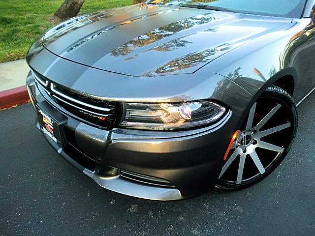 15ChargerDkGray/22a62.JPG