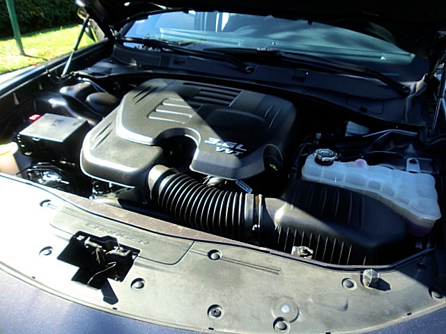 15ChargerDkGray/22a62.JPG