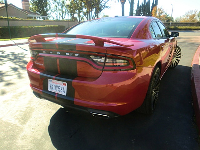15ChargerRed/20a27.JPG