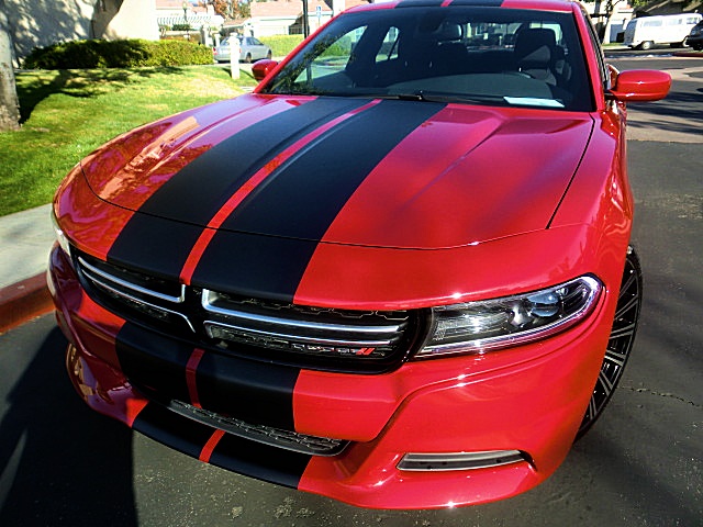 15ChargerRed/20a25.JPG