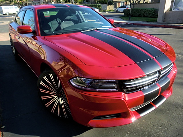 15ChargerRed/20a25.JPG