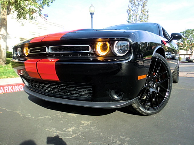 15challengerBlK/20a82.JPG