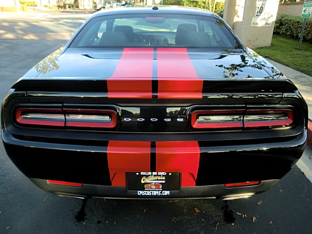 15challengerBlK/20a80.JPG