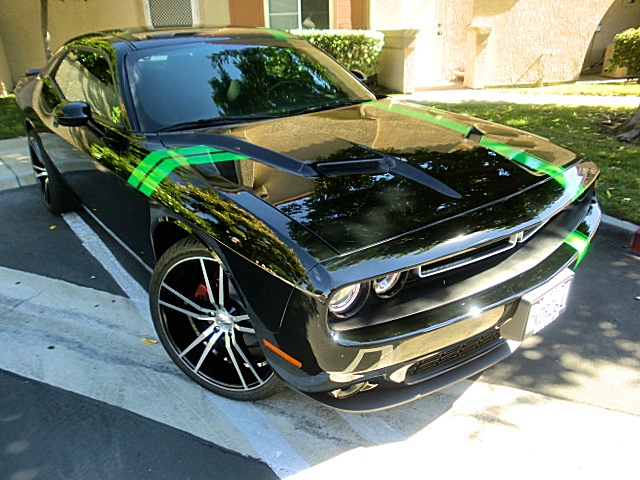 15challengerBlK/24a20.JPG