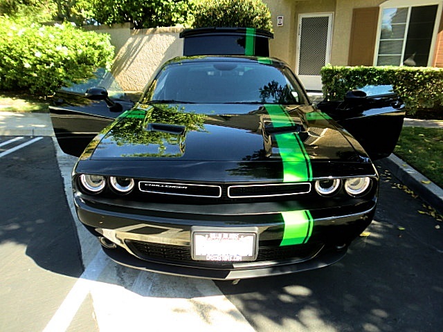 15challengerBlK/24a25.JPG