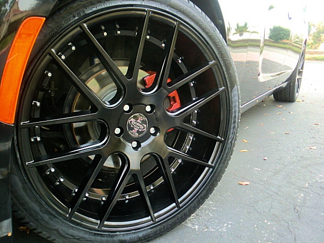 15chargerBlK/21a87.JPG
