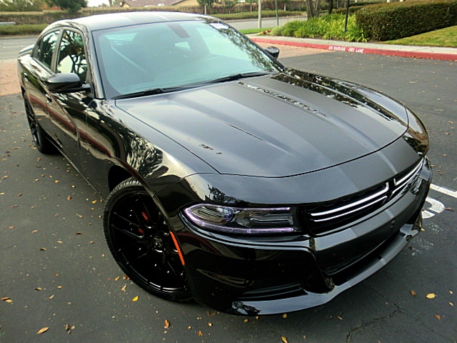 15chargerBlK/21a93.JPG