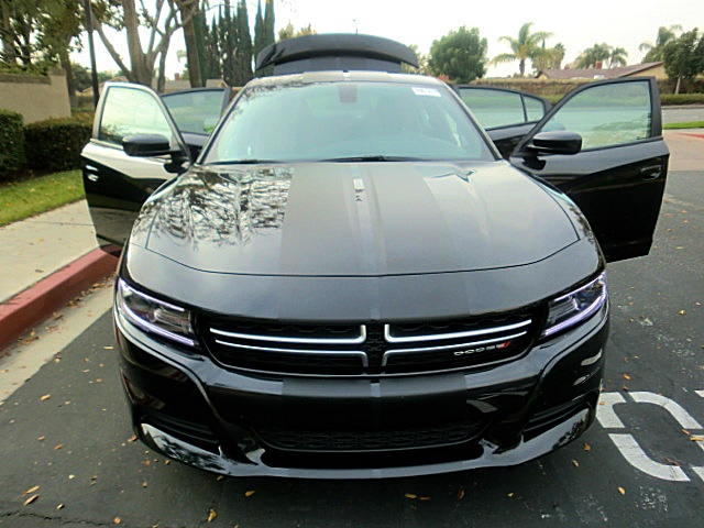 15chargerBlK/21a93.JPG