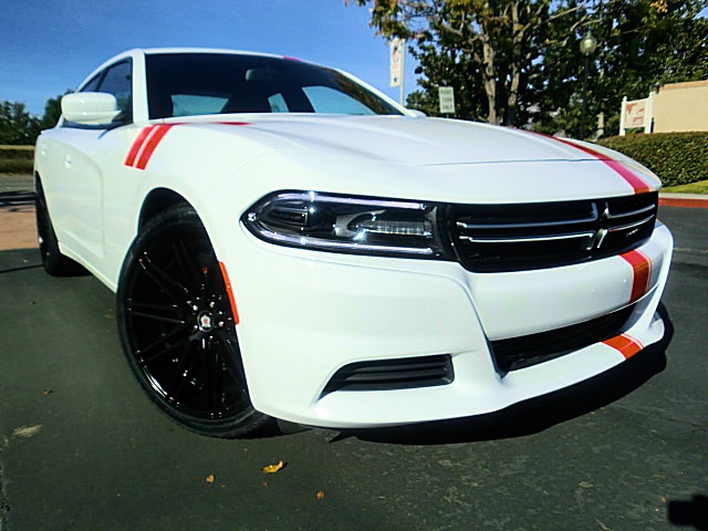 15chargerWhite/20a36.JPG
