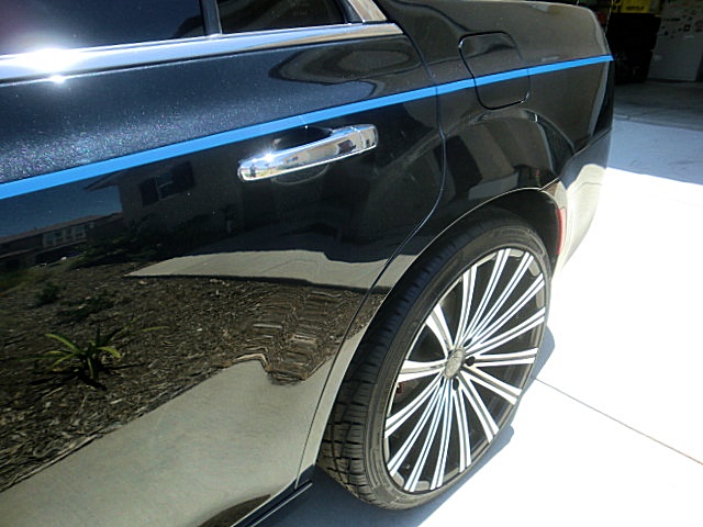 15chrysler300V8/Chrysler300CBlk10.JPG