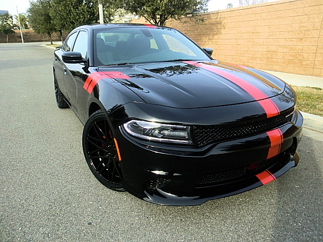 16ChargerHellCatLookBlk/11a38.JPG