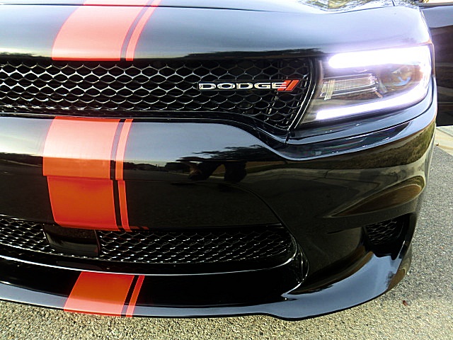 16ChargerHellCatLookBlk/11a35.JPG