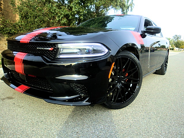 16ChargerHellCatLookBlk/11a38.JPG
