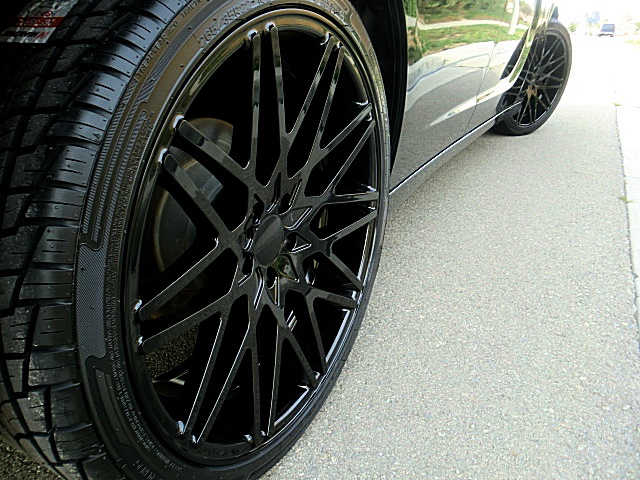 16ChargerHellCatLookBlk/11a35.JPG