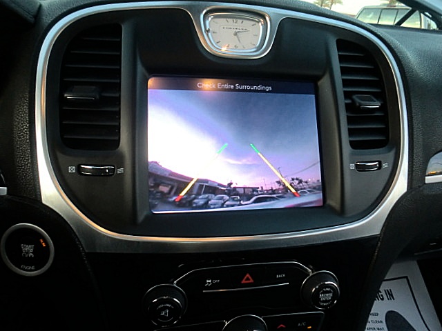 16blk300C/Chrysler300C16Blk28.JPG