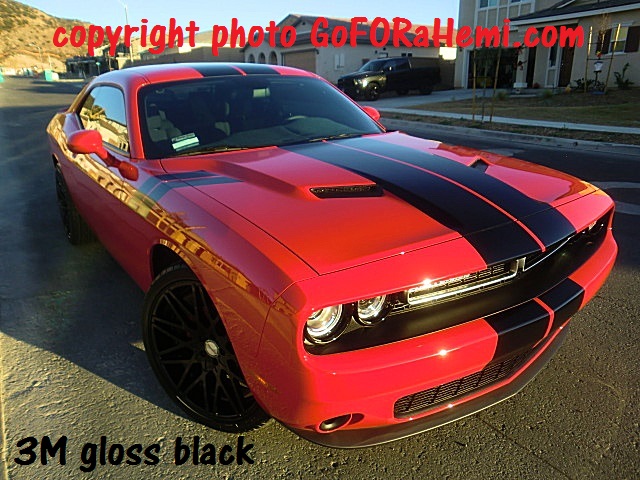 17ChallengerRed/ChallRed10inchGlossBlk35.JPG