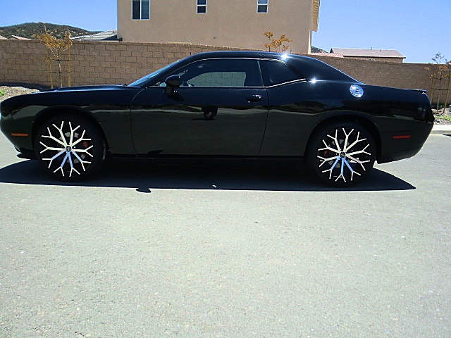 17RTchallengerBlK/Challenger15RT32.JPG