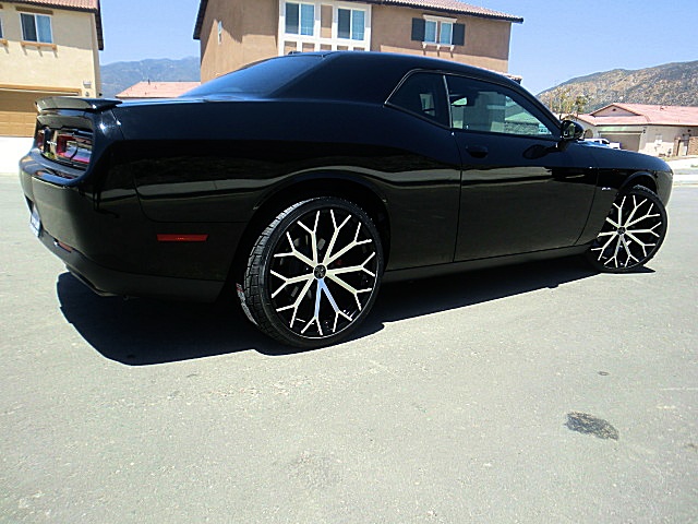 17RTchallengerBlK/Challenger15RT19.JPG