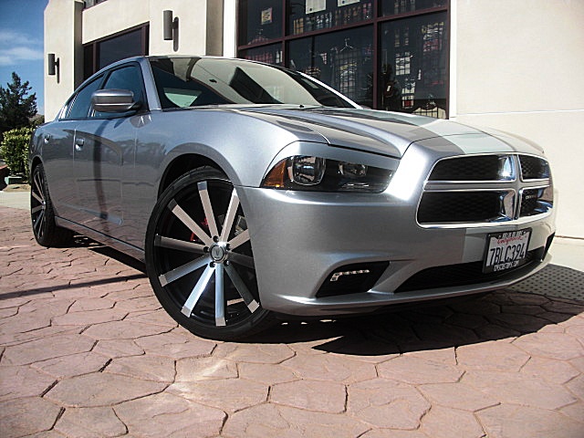2011CHARGERbilletGRAY/21a40.JPG