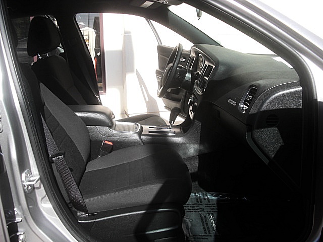 2011CHARGERbilletGRAY/21a37.JPG