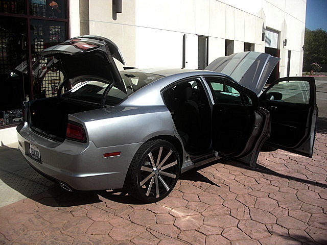 2011CHARGERbilletGRAY/21a40.JPG