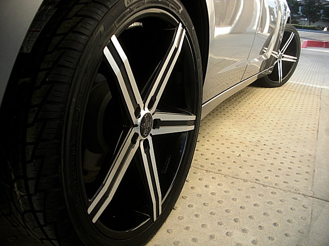 2011CHARGERbilletGRAY/22a38.JPG