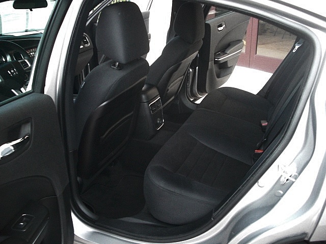 2011CHARGERbilletGRAY/24a28.JPG