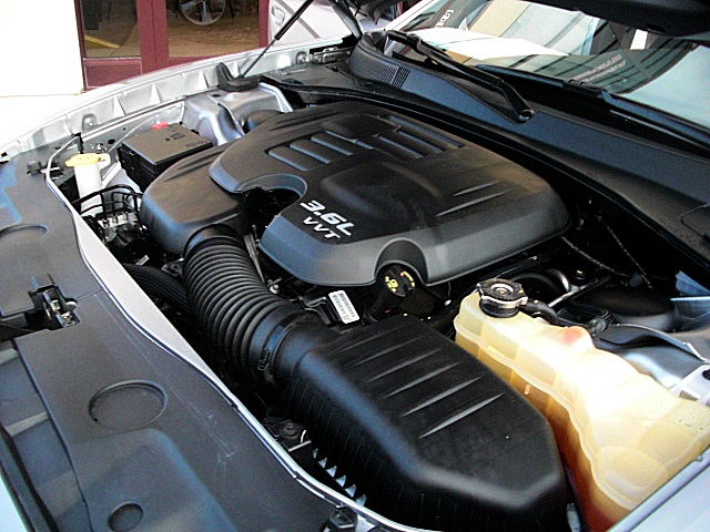 2011CHARGERbilletGRAY/24w27.JPG