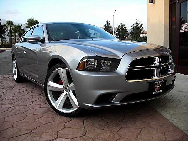 2011CHARGERbilletGRAY/24a62.JPG