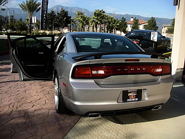 2011CHARGERbilletGRAY/24w34.JPG